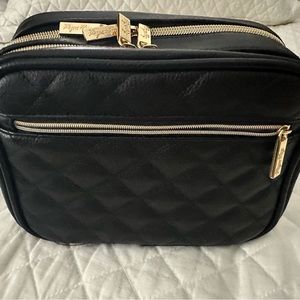 Black Itzy Ritzy purse/diaper bag